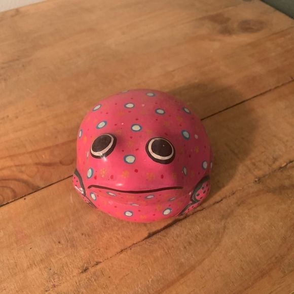Mexican Folk Art Painted Clay Frog Trinket Box - Picture 2 of 6